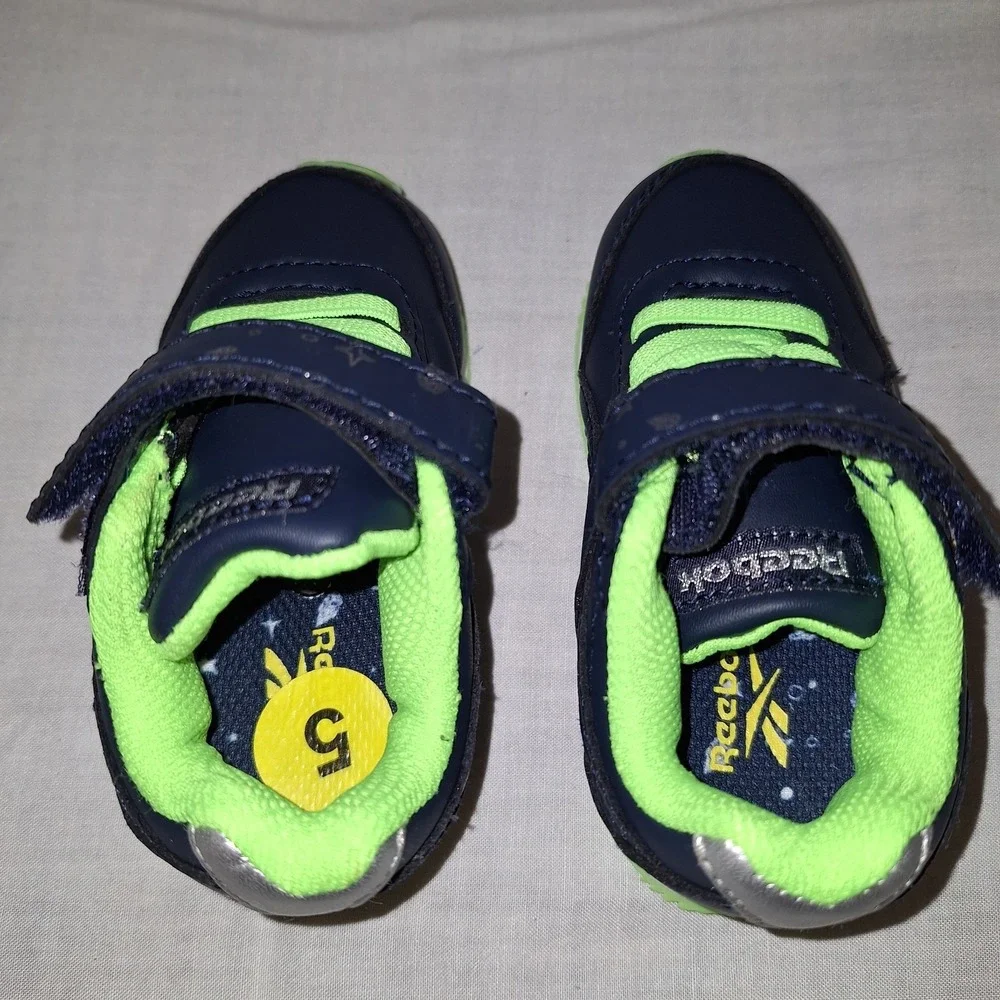 Shoes Sneakers Reebok Baby US 5  Space Infant Toddler Navy Blue Neon Green